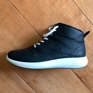 Black Leather High-Top women’s Sneakers ECCO